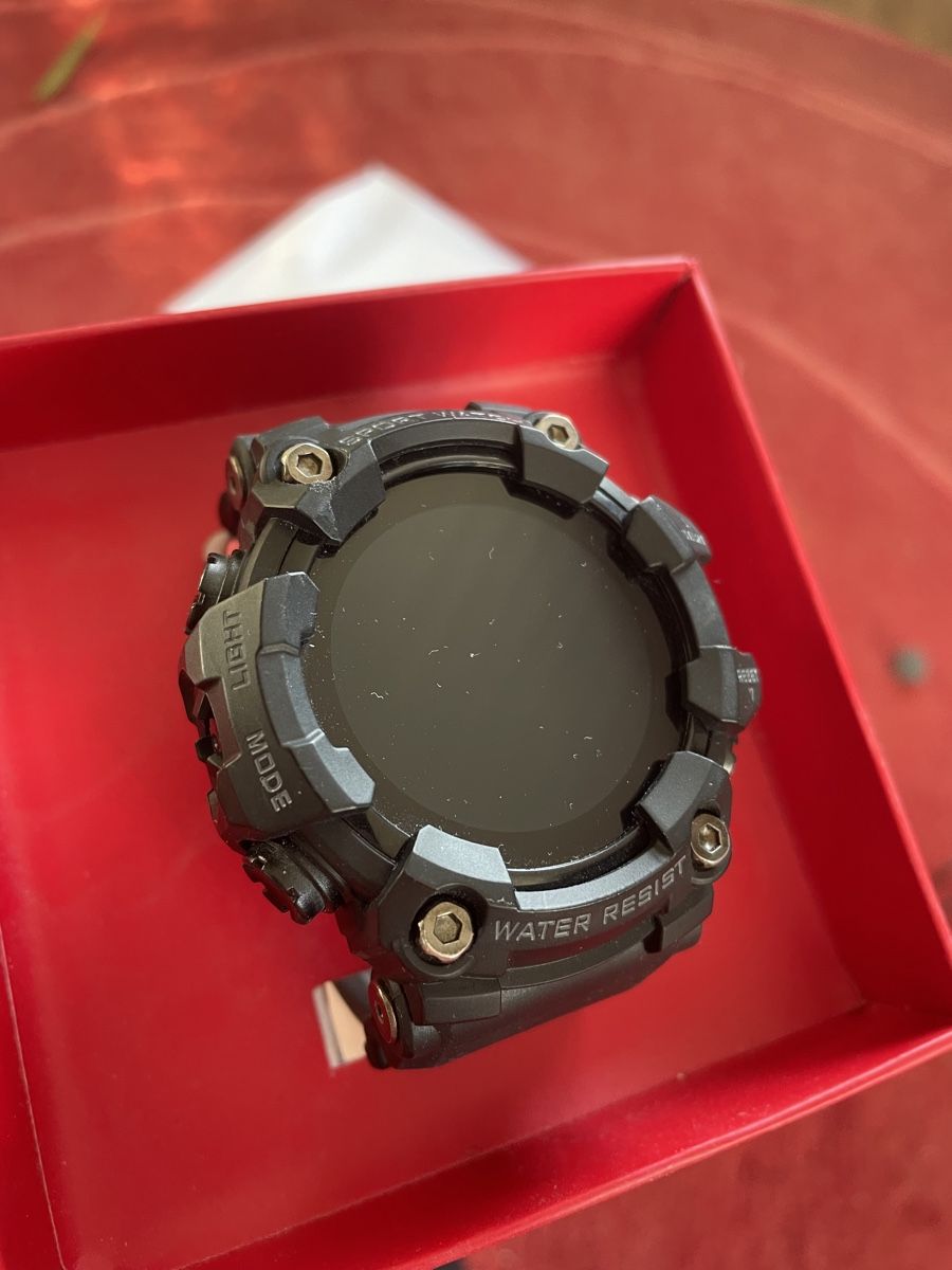 Smartwatch: Montre connectée robuste - occasion – Neuf (Voir description) à Bure par Nono22x