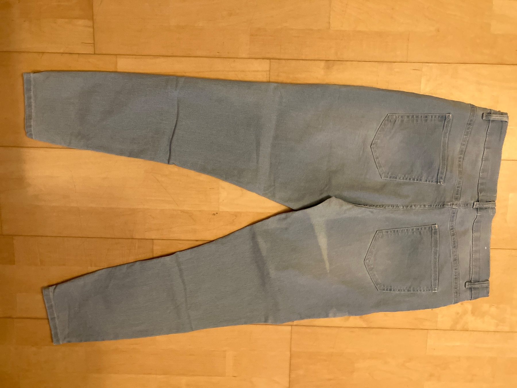Jeans: Jeans hellblau – D'occasion à Esslingen par 2ze 2