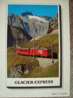 Glacier-Express am Oberalp-Pass mit dem Salbitschijn. FO