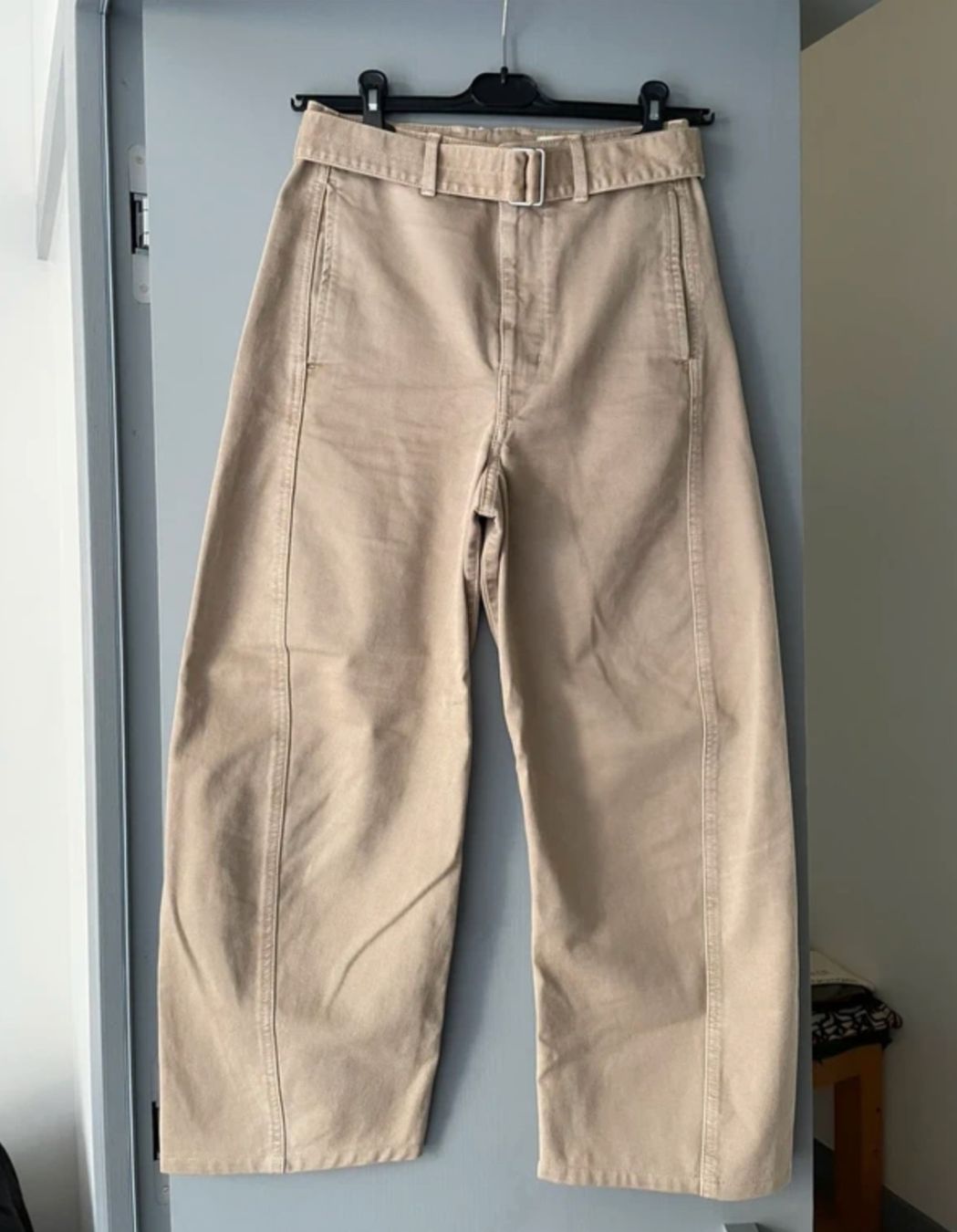 Jeans: Lemaire Twisted belted cotton twill pants – Usato da basel venduto da ann_fly9