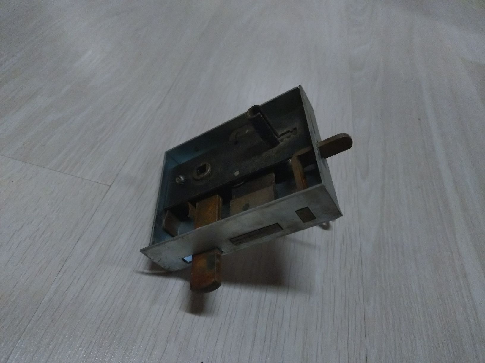 Cadenas: Serrure ancienne avec clé, vintage – D'occasion à Farvagny-le-Grand par LaCaverne 2