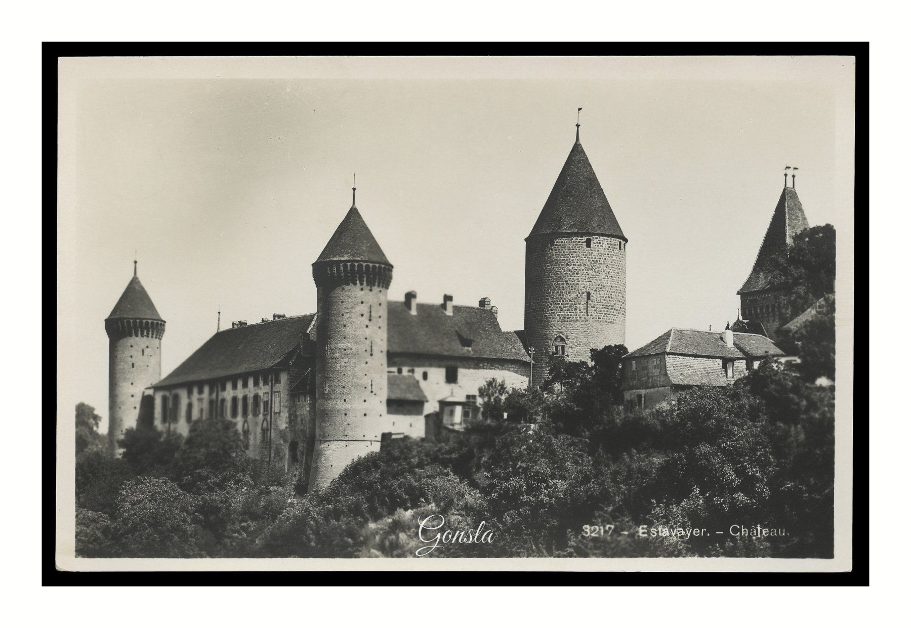 Cartes postales: ESTAVAYER - 1910 "Le Château" – D'occasion à Onex par gonsla01