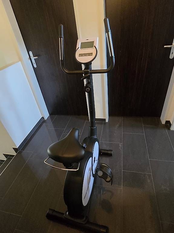 Hometrainer: Hometrainer – Gebraucht aus Seon von Umberto1987 1