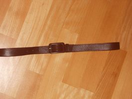 Neuw. Gürtel Kunstleder - braun - 90 cm