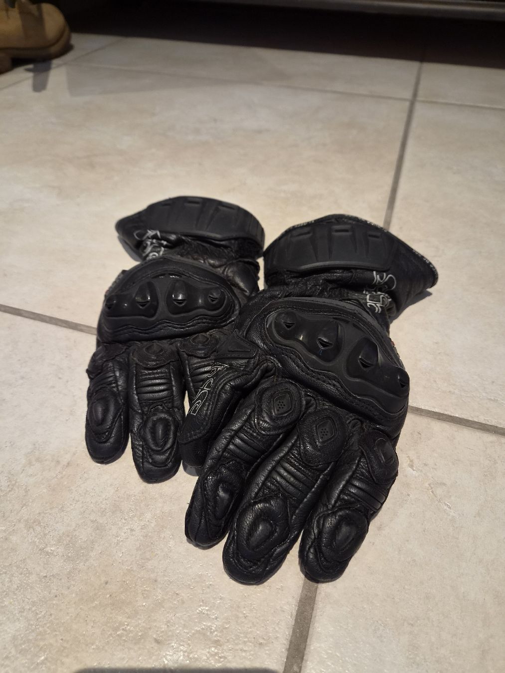 IXS Guanti & manicotti: Motorrad Handschuhe – Usato da Wohlen AG venduto da Uriel.j.g