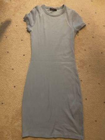 Kleid kurzarm hellblau Grösse S Zustand gut