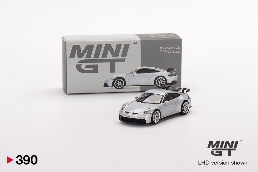 Modellino 1/64 Mini GT Cadillac V-Series.R 2023 Le Mans 24H Action Express Racing