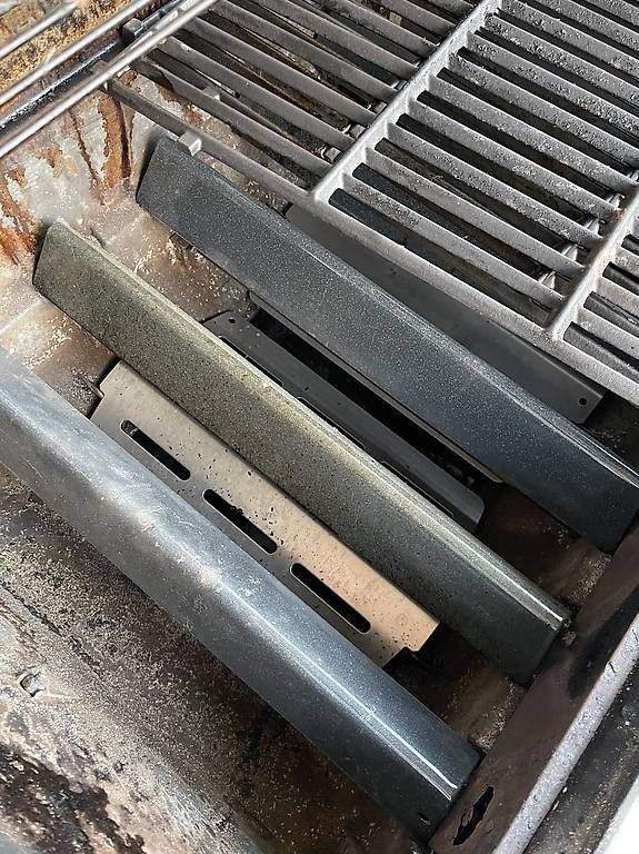 Griglie: Weber Gasgrill – Usato da Oberwil BL venduto da _vanillia_ 2