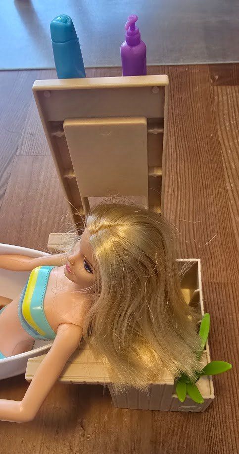 Bambole: Barbie Puppe mit Badewanne – Usato da Meggen venduto da Scollection 2
