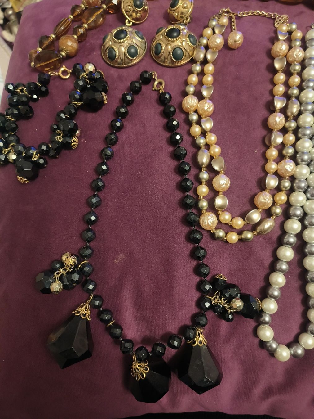 Altri gioielli: lot bijoux vintage  – Usato da Pampigny venduto da Nathbn 1