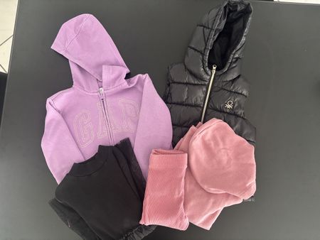 Kleiderpaket Girls 8yrs