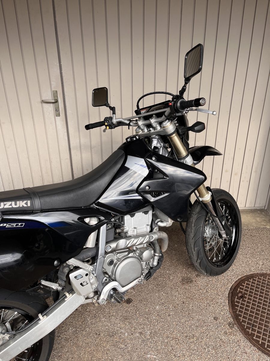 Suzuki Strasse: Suzuki DRZ 400 SM – Gebraucht aus Ruswil von jul_s8s6 3
