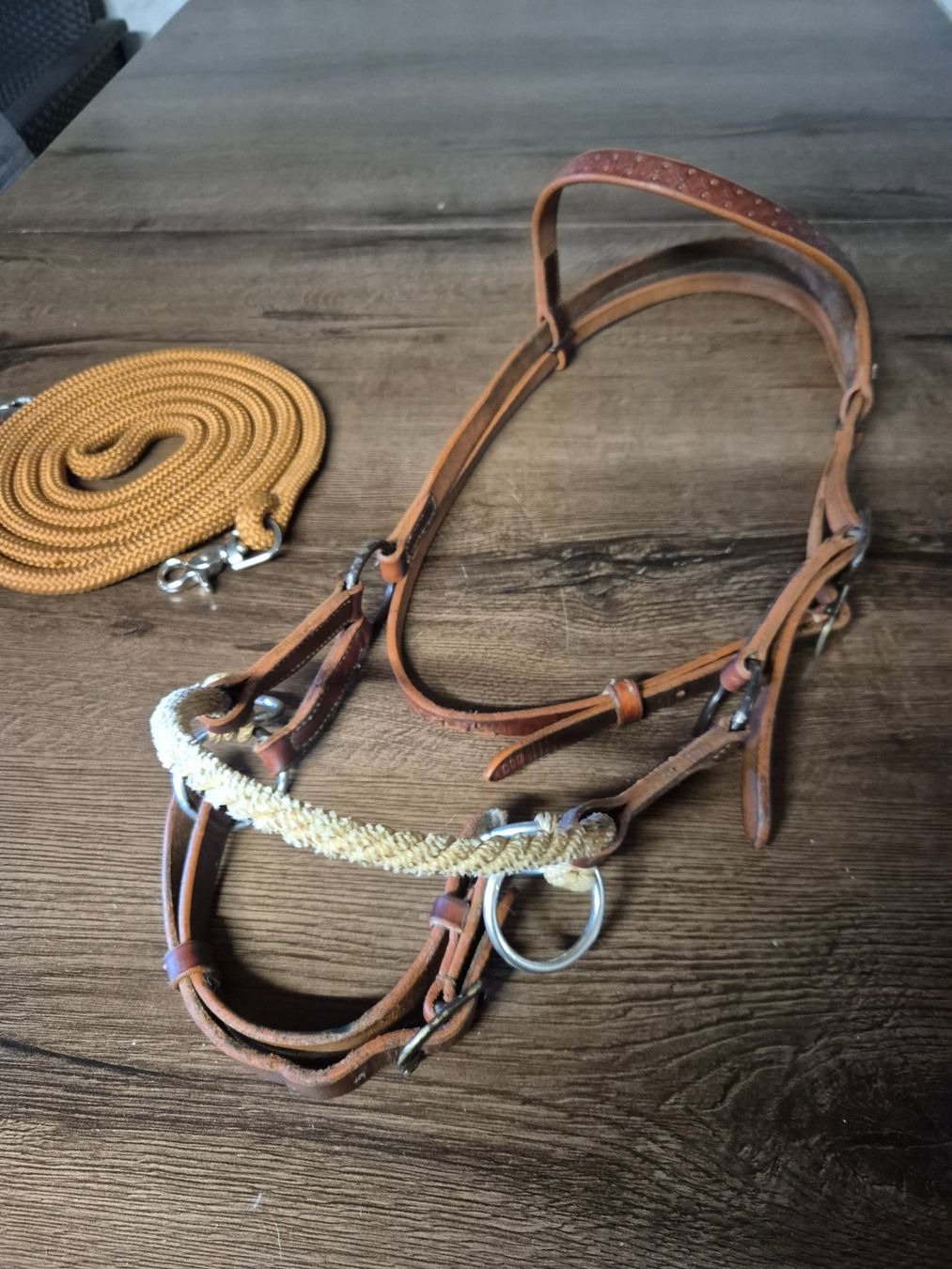Brides, licols: Gebisslos Sidepull Zaumzeug Cob – D'occasion à Meggen par Orrinka20 2