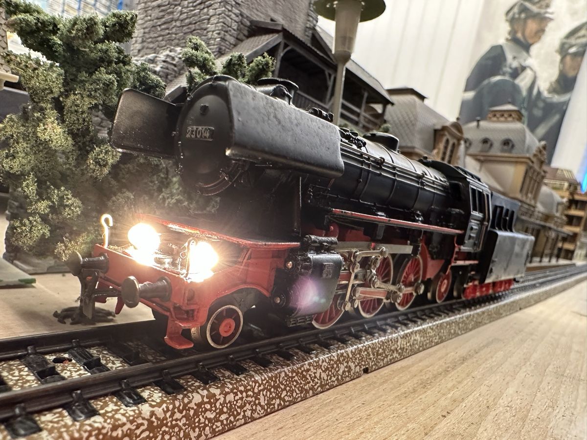 Märklin Modellini di ferrovie: Märklin 3005 DB BR 24 – Usato da Lupsingen venduto da New-Haven