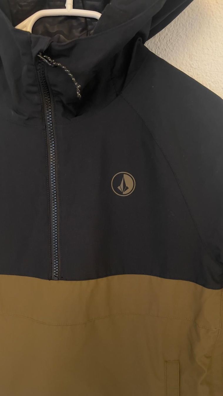 Volcom Giacche: Volcom Snowboardjacke, Kinder,  Größe M – Usato da Root venduto da Aravy 1