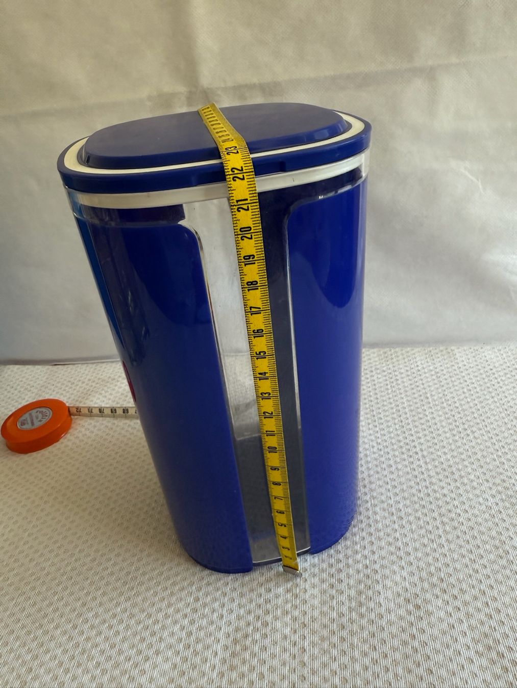 Tupperware Behälter & Ähnliches: Tupperware - boîte - 2,4L - bleu – Gebraucht aus Sion von accroshoes 6