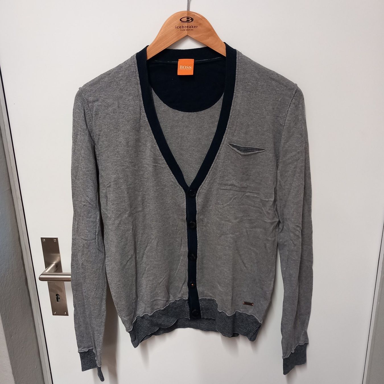 Hugo Boss Giacche: Hugo Boss Herren Strickjacke Gr.S – Usato da Gwatt (Thun) venduto da umwelt-brocki
