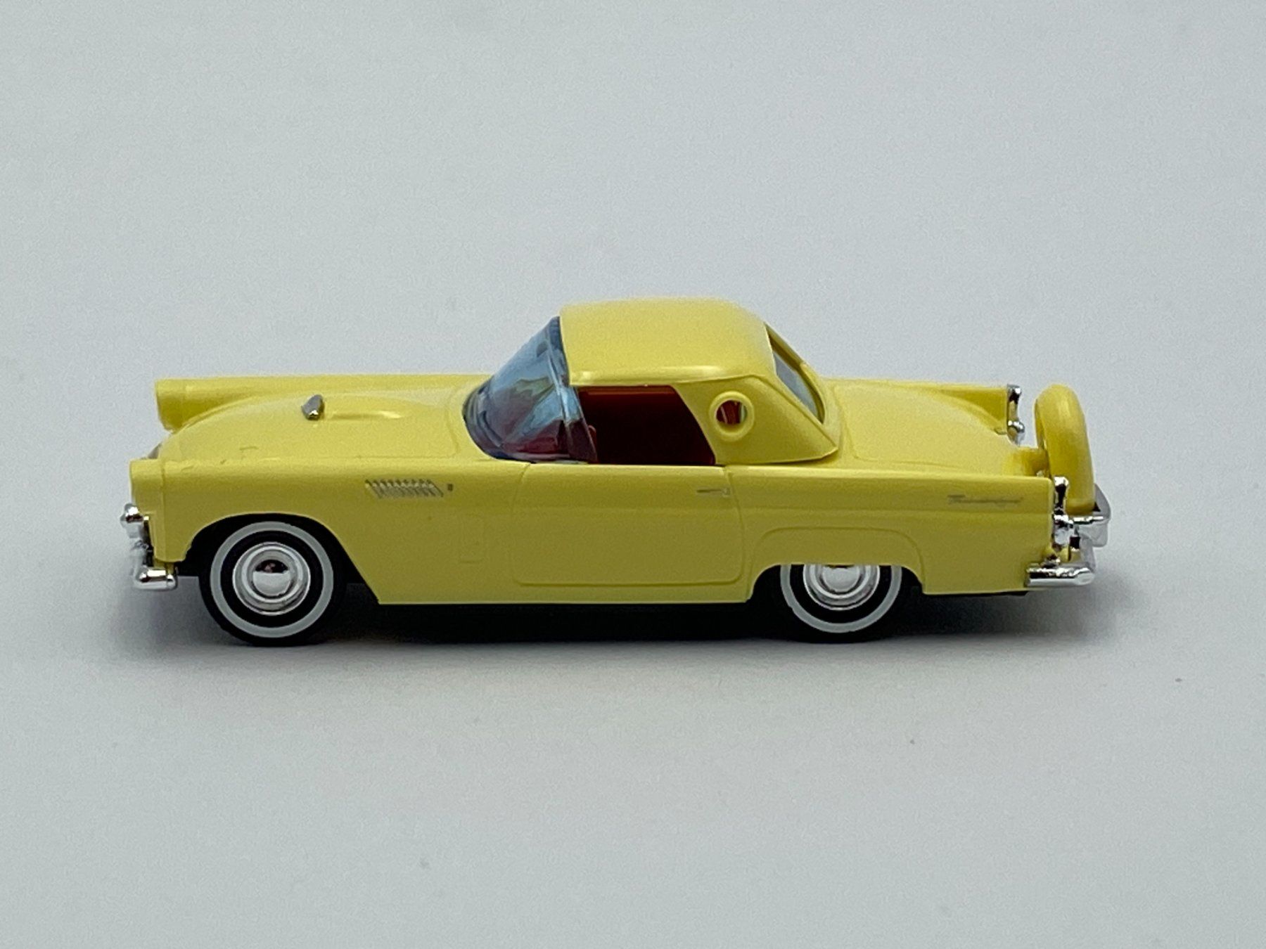 Ford Modellautos: Busch 45220 1:87 Ford Thunderbird pastellgelb – Neu und originalverpackt aus Neukirch a.d. Thur von MoBa-Shop 1