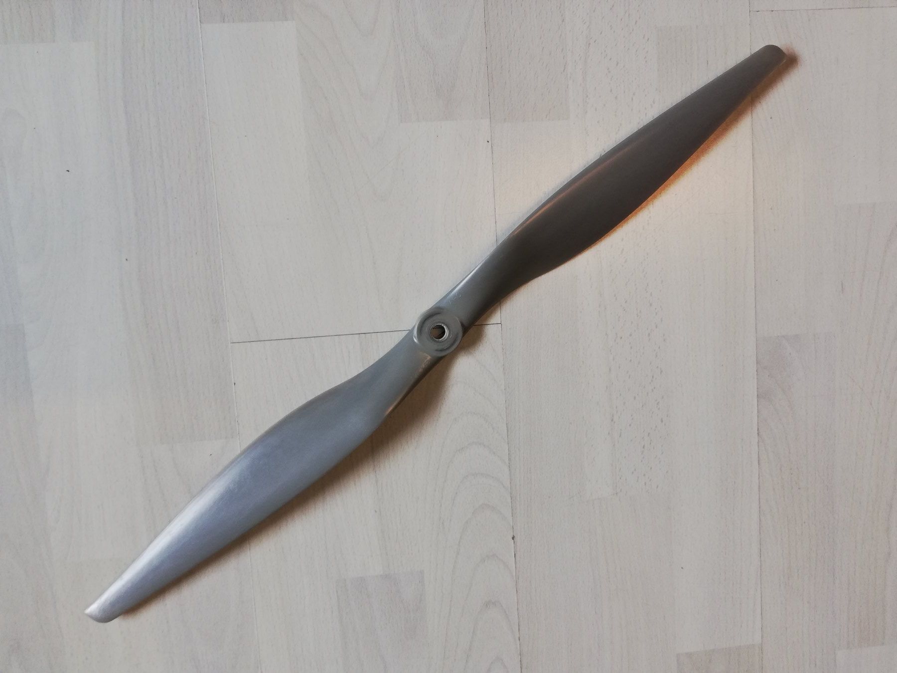 Modellismo RC: Propeller 2-Blatt APC 25 x 12.5 Elektro – Usato da Witterswil venduto da ushornet