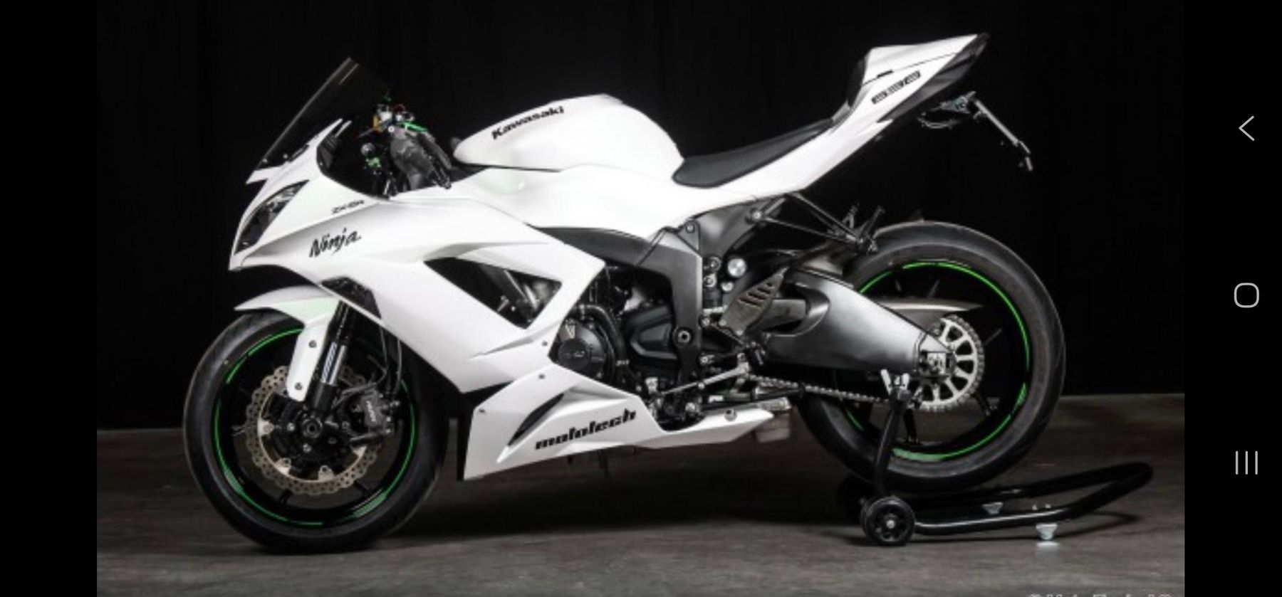 Kawasaki Strada: Kawasaki Ninja ZX6R – Usato da Au ZH venduto da his_8vxg