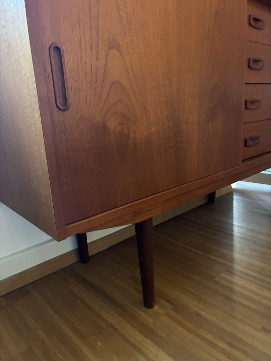 Cassettiere: Vintage teak sideboard – Usato da Zürich venduto da LichtBleibt 4
