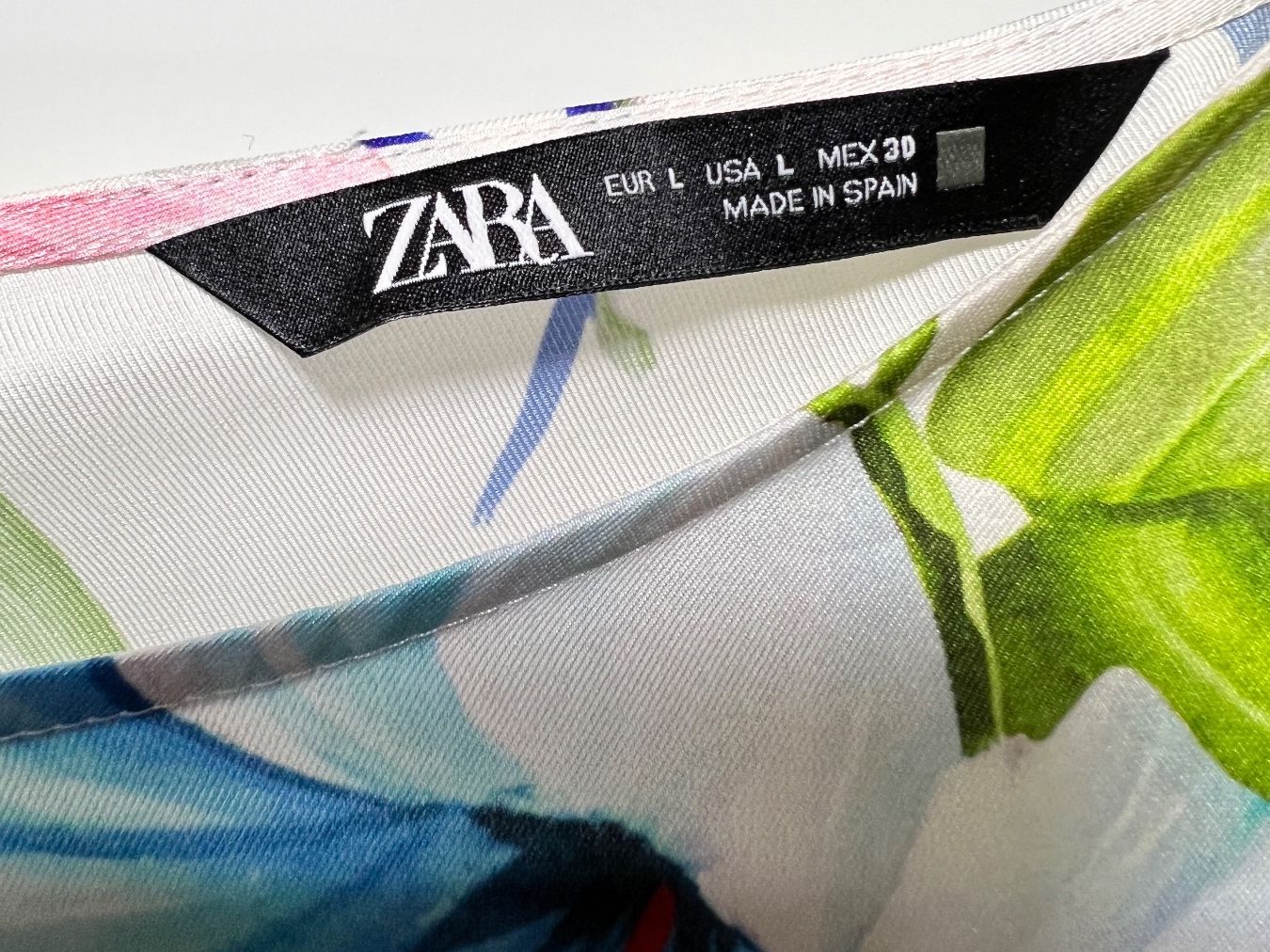 Zara Blusen: Bluse, Gr. L, Zara, 2-3 mal getragen. – Gebraucht aus Teufen AR von Maleaa 4