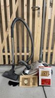 Mio Star Silverado Staubsauger 2000W inkl. 2 Staubbeutel
