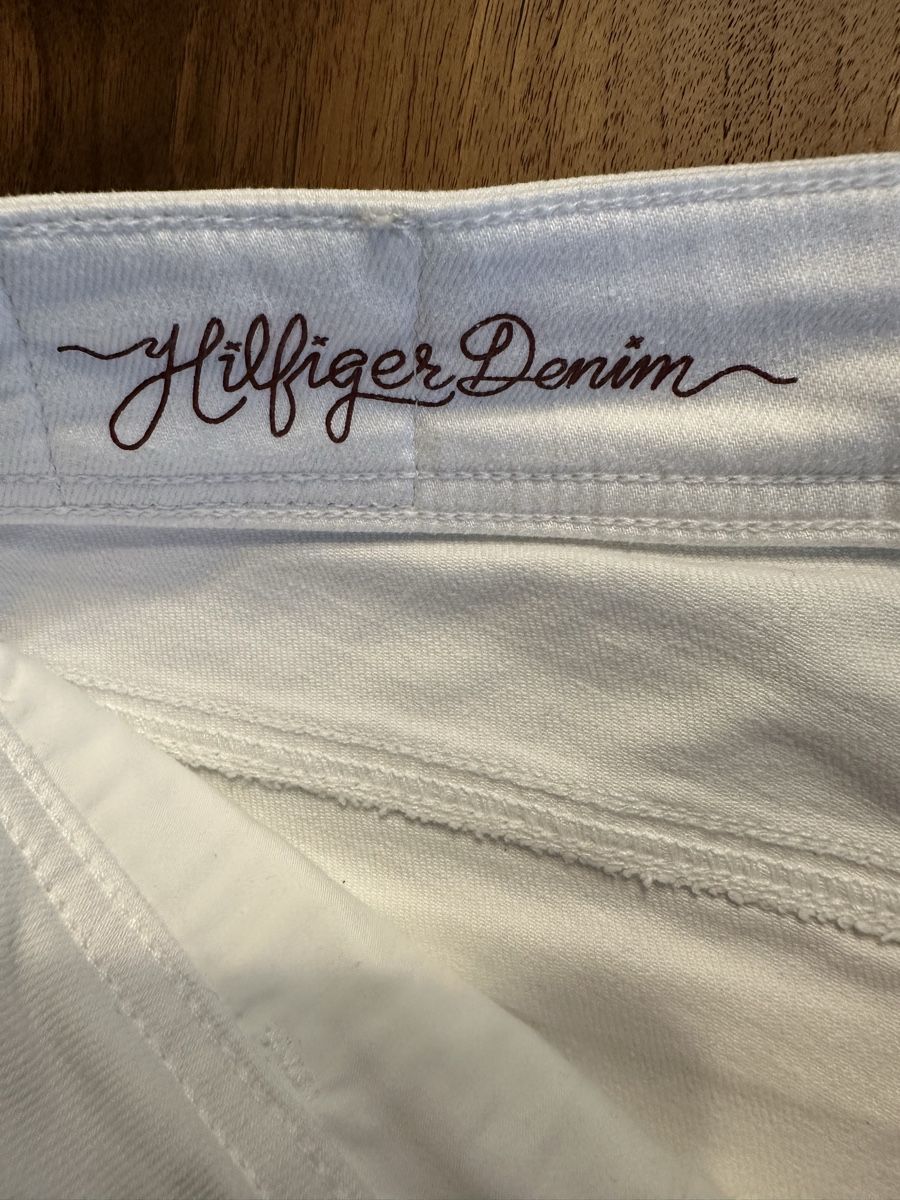 Tommy Hilfiger Jeans: Tommy Hilfiger Jeans 34/32 – Nuovo (secondo la descrizione) da S. Antonino venduto da Swissbutler 2