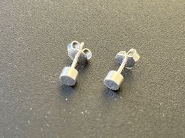 Ohrstecker / Ohrring (Silber 925 / 4 mm Durchmesser)