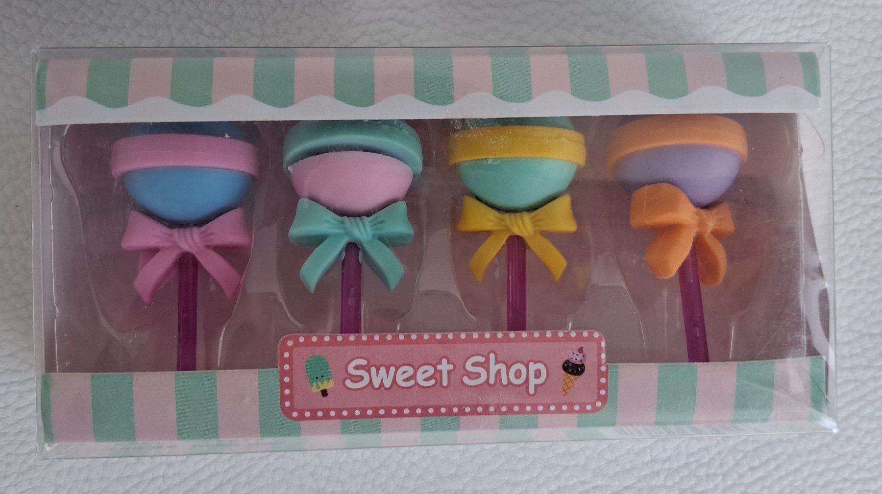 Altro in Scrittura & Disegno: 3 Set Radiergummi (Donuts - Lollipops- Ice creams) – Nuovo e nell'imballaggio originale da Sarmenstorf venduto da Lunares 1