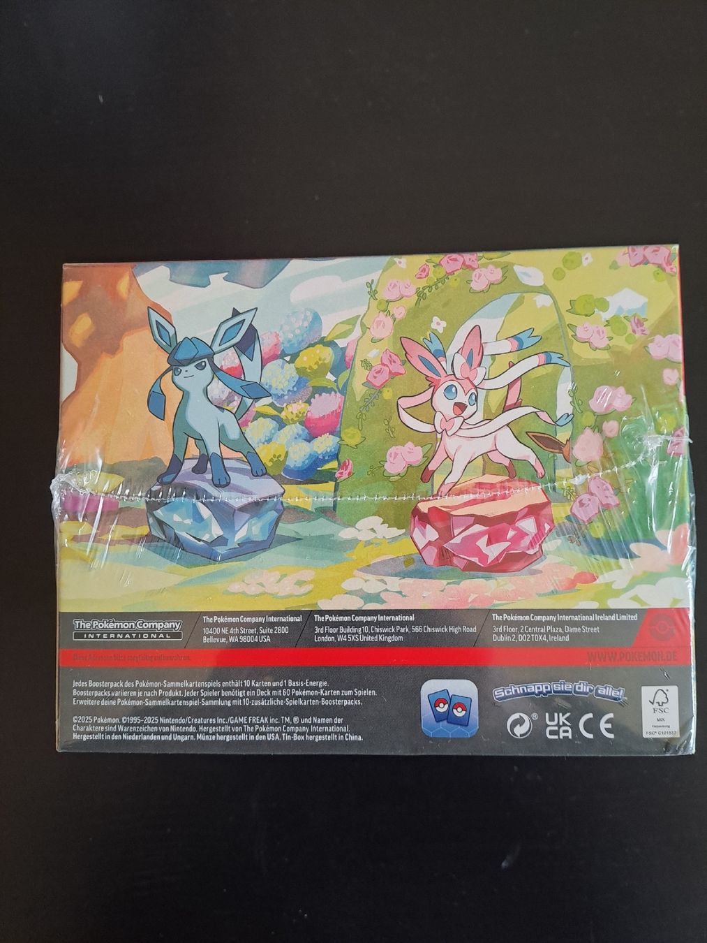 Pokémon Carte collezionabili: Prismatische Entwicklungen Mini Tin Display – Nuovo e nell'imballaggio originale da Basel venduto da mfe_86h9 2