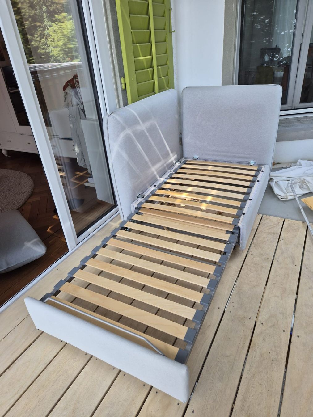 Ikea Divani: Ikea Vallentuna Schlaf-Sofa – Usato da Zürich venduto da Cmarchand 5