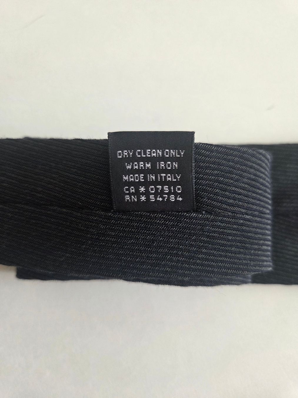 Armani Cravates: Krawatte von Giorgio Armani – D'occasion à Oberrieden par Smart570 3