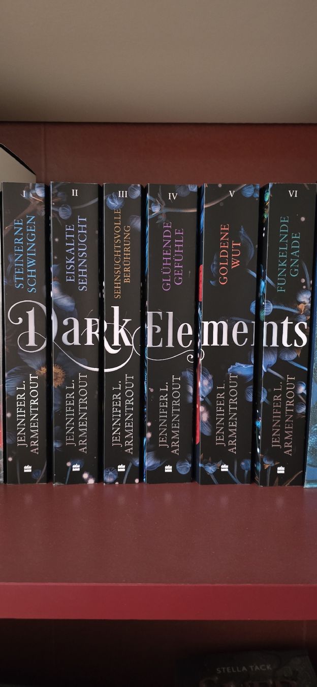 Livres: Dark Elements – Neuf (Voir description) à Schöftland par Demndy