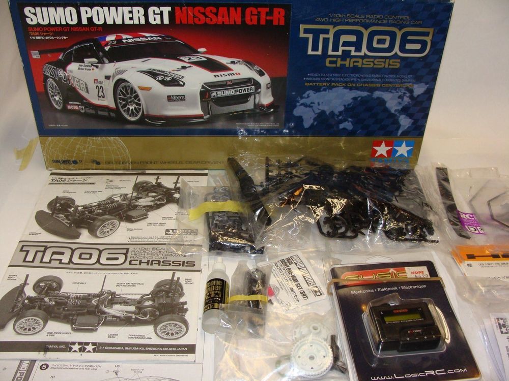 Tamiya - Tamiya 300051453 ? Carrosserie Jeu de Sumo Power GT Nissan GT R  RS, 257 mm - Accessoires maquettes - Rue du Commerce