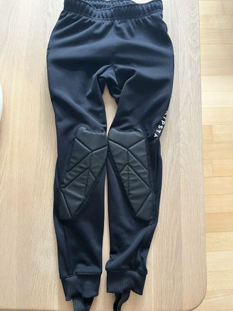 Torwart Hose Kipsta schwarz Grösse 125-132 cm 8 Jahre
