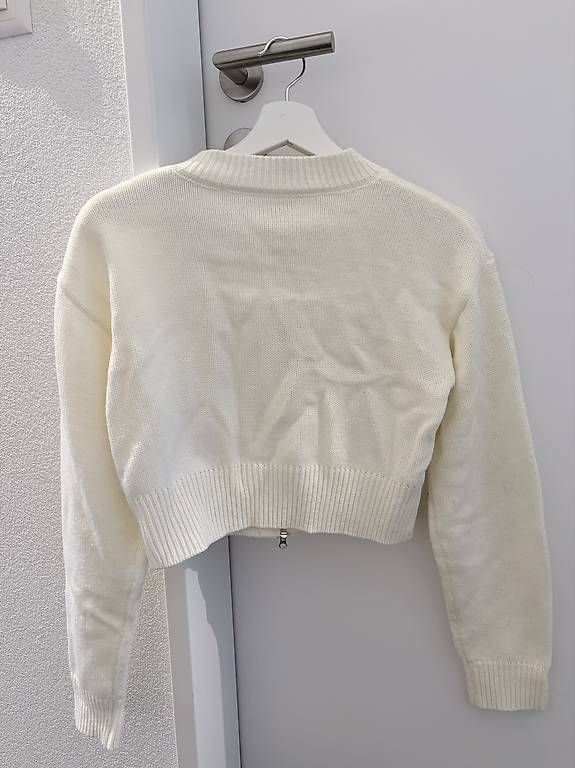 Vestes: Strickjacke  – D'occasion à Muri AG par muffin013 1