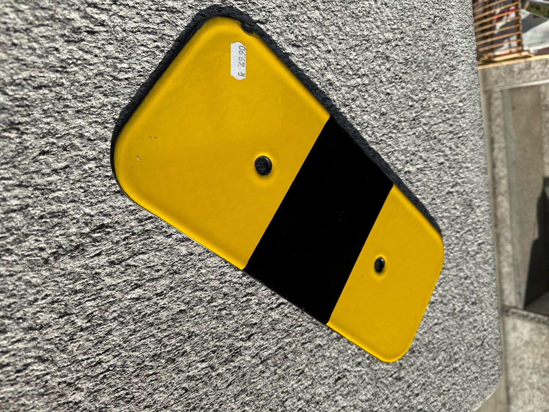 SBB/CFF/FFS Insegne: SBB Metal Plate 35cm x 15cm – Usato da Chiasso venduto da Carrara-Modellismo 3
