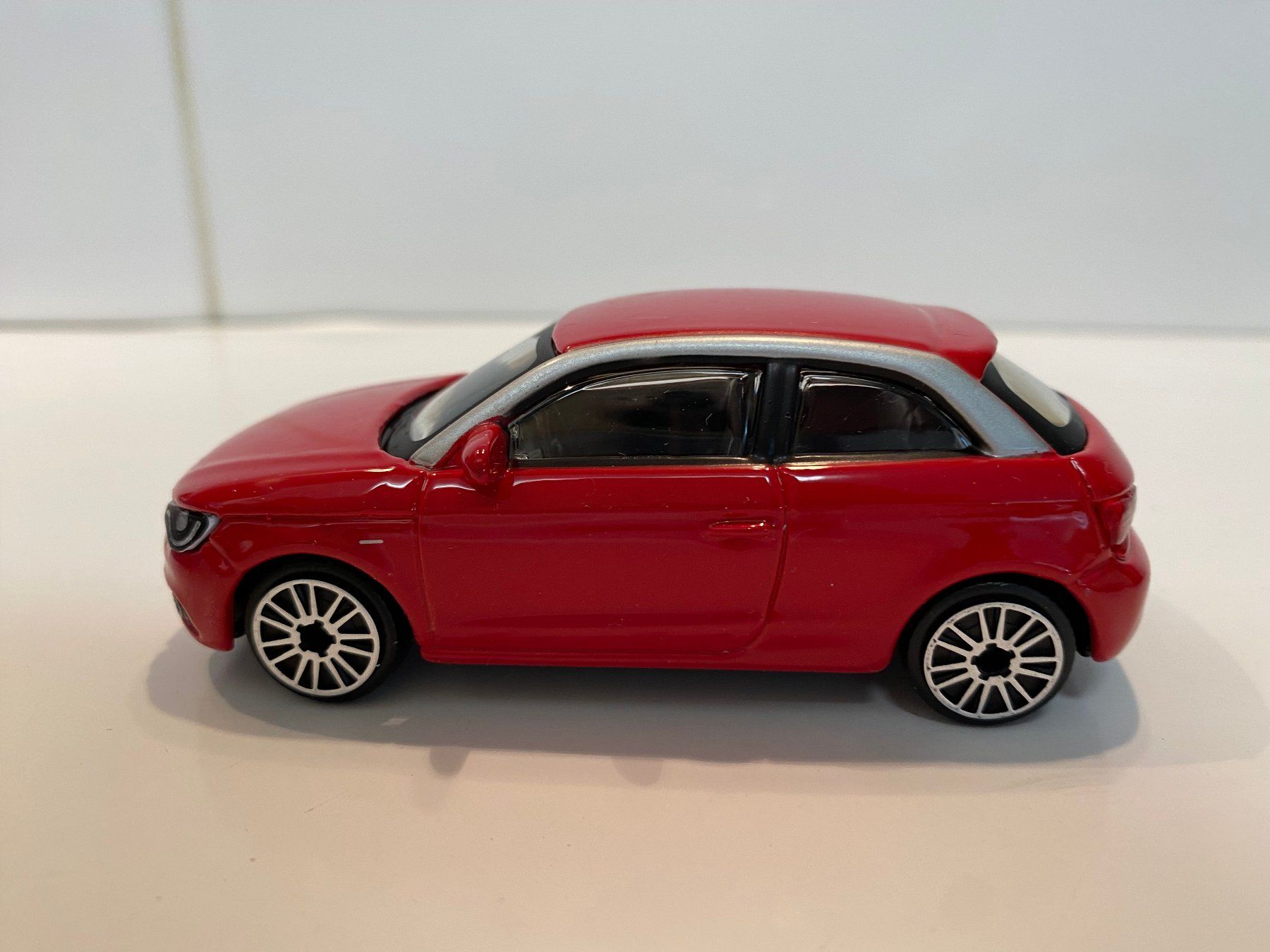 Audi Modellautos: Audi A1 Bburago Fire 1-43 113 – Neu und originalverpackt aus Kerzers von tisyayasuBE 1