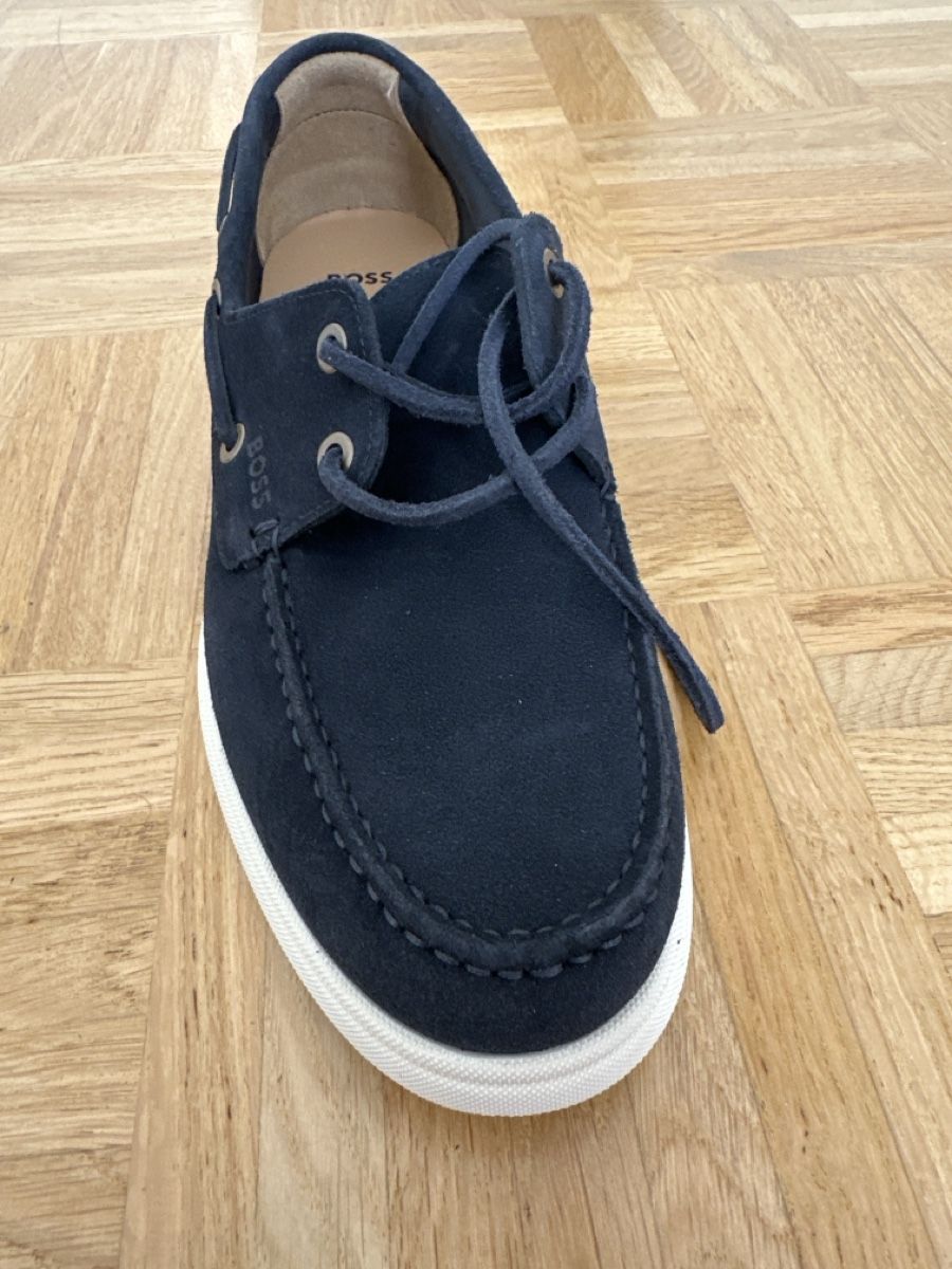 Hugo Boss Chaussures hommes: Segelschuhe Boss Men unbenutzt 139.90, Neupreis 249.90 CHF – Neuf avec emballage d'origine à Binningen par dto_yr8l 1