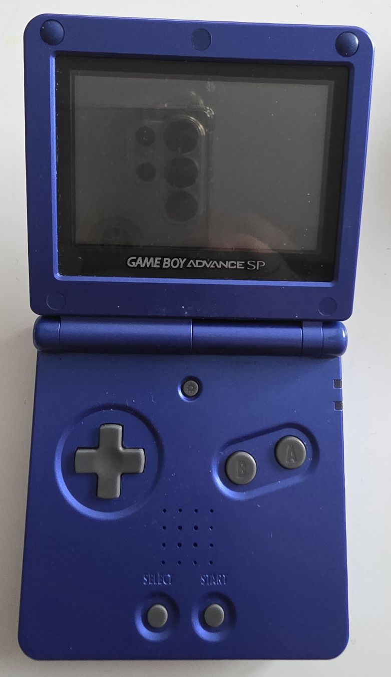 Nintendo Console: Gameboy Advance SP – Usato da Neuendorf venduto da Hologramm 1