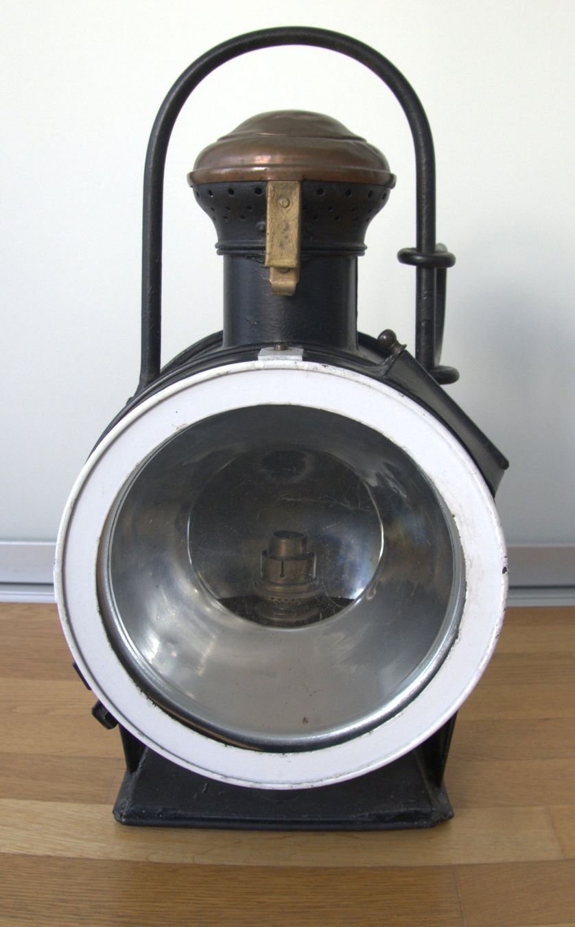 SNCF Lampade: SNCF Leuchte antik 30er Jahre – Usato da Rheinfelden venduto da bigi0956