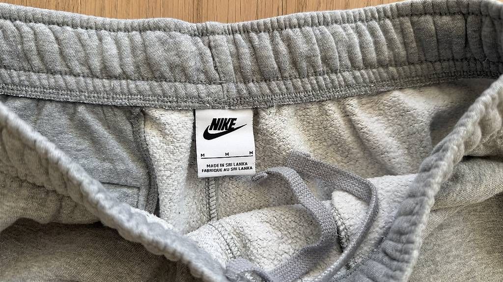 Pantalons: Nike Trainerhose, Grösse M – D'occasion à Kriens par tananuschka13 1