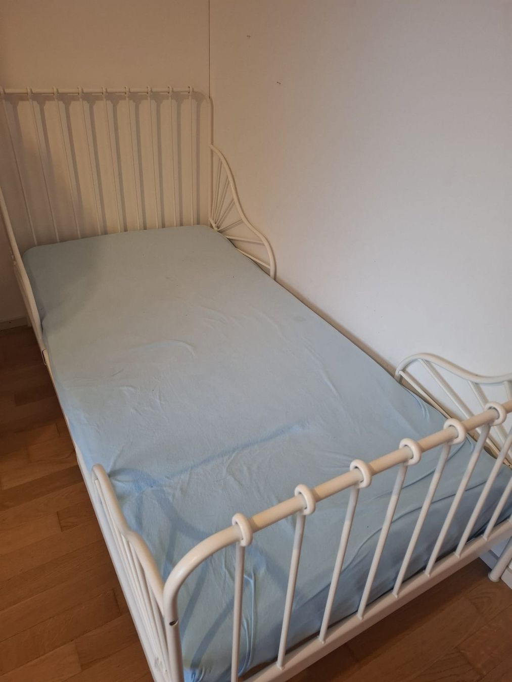 Ikea Letti: Kinderbett, grösse verstellbar – Usato da Zürich venduto da Ermida 4