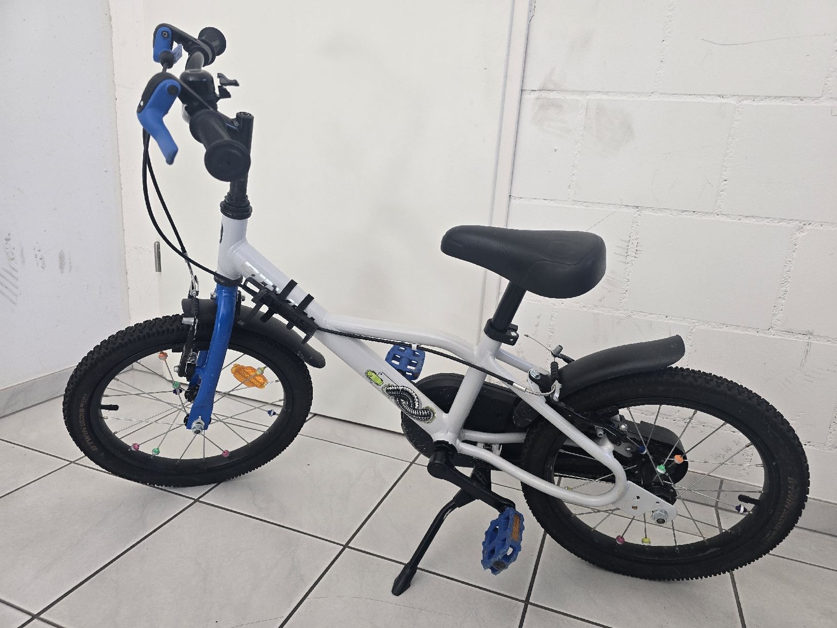 Decathlon Biciclette: Kinder Velo B'TWIN 16 Zoll – Usato da Oberwil BL venduto da LauraPe 2