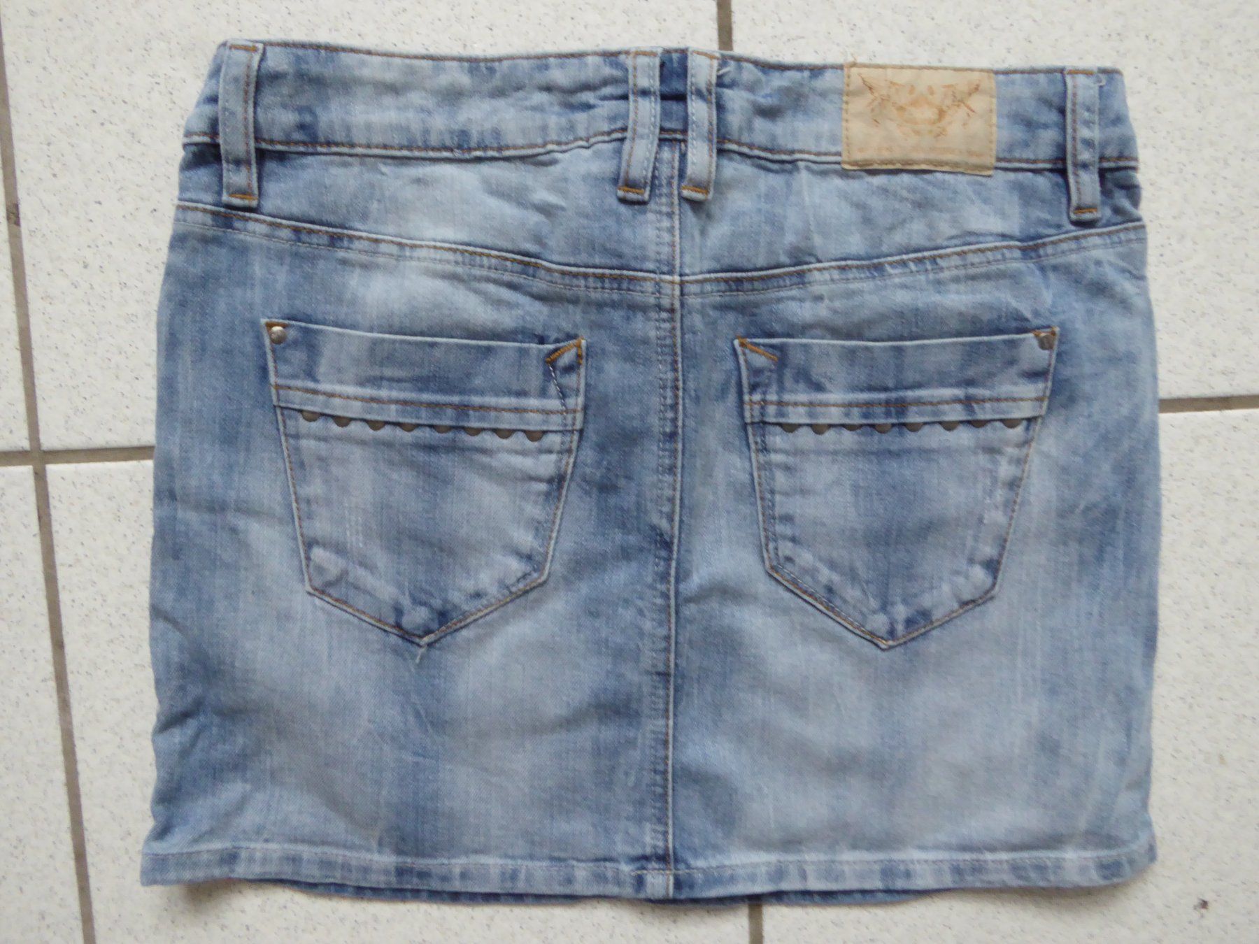 Gonne: Jeans Rock/Jupe Esprit Gr.34 – Usato da Neuenkirch venduto da Sommer_1968 1