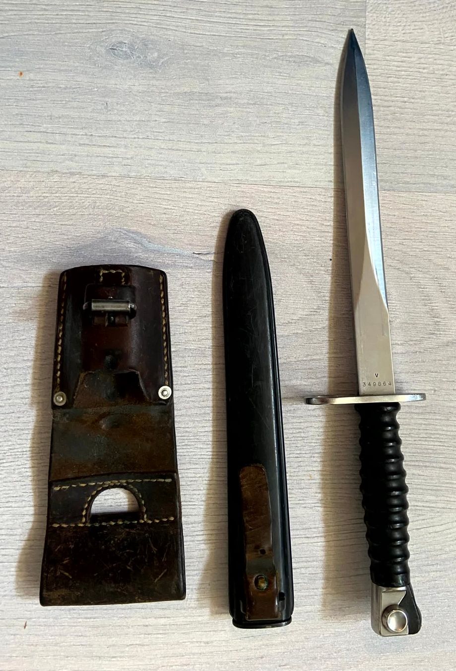 Schweizer Armee Armi bianche: Bajonett von Victorinox, Schwyz – Usato da Reinach AG venduto da e5734h