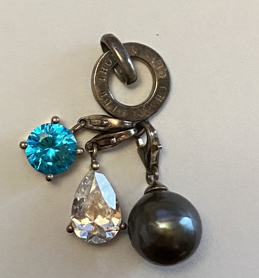Thomas Sabo Ciondoli: 3 Thomas Sabo Charms – Nuovo (secondo la descrizione) da Sarnen venduto da Paris99