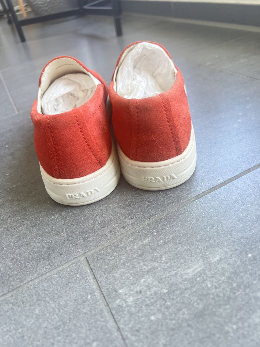 Prada Scarpe da donna: Prada Loafer Suede Red Schuhe , Leder – Usato da Hünenberg venduto da Tina030420 6