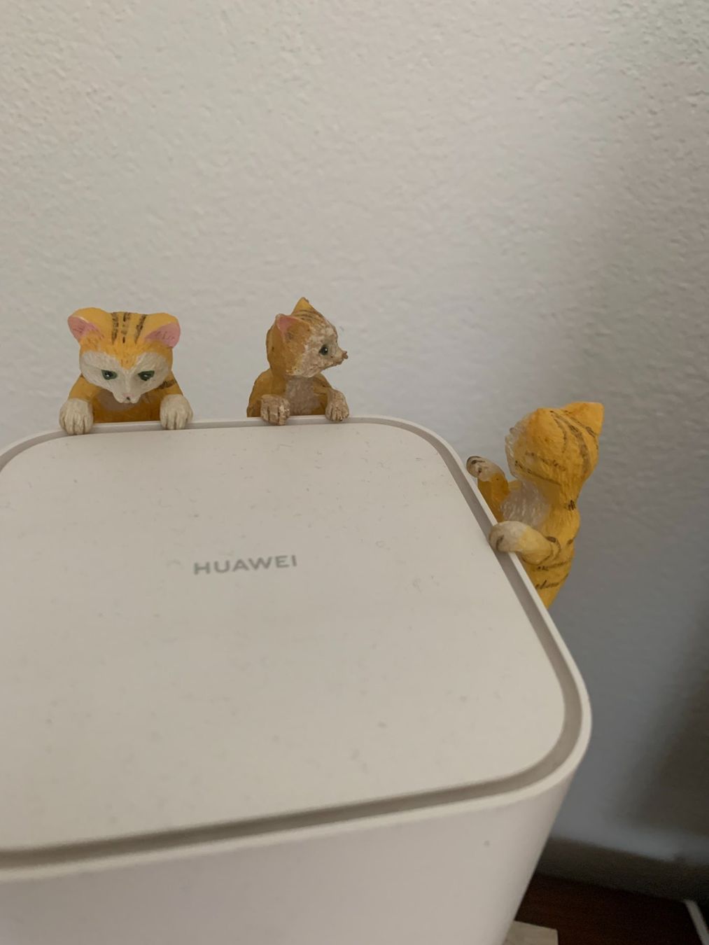 Statuette: 3 Katzenfiguren – Usato da Landquart venduto da interesse63 1